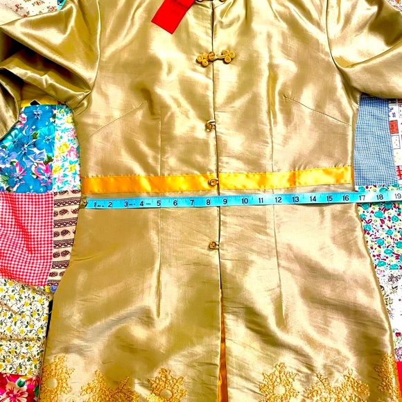 Traditional Chinese Silk Mid Length Coat Fully Lined Gold Color Size M NWT - Picture 10 of 12